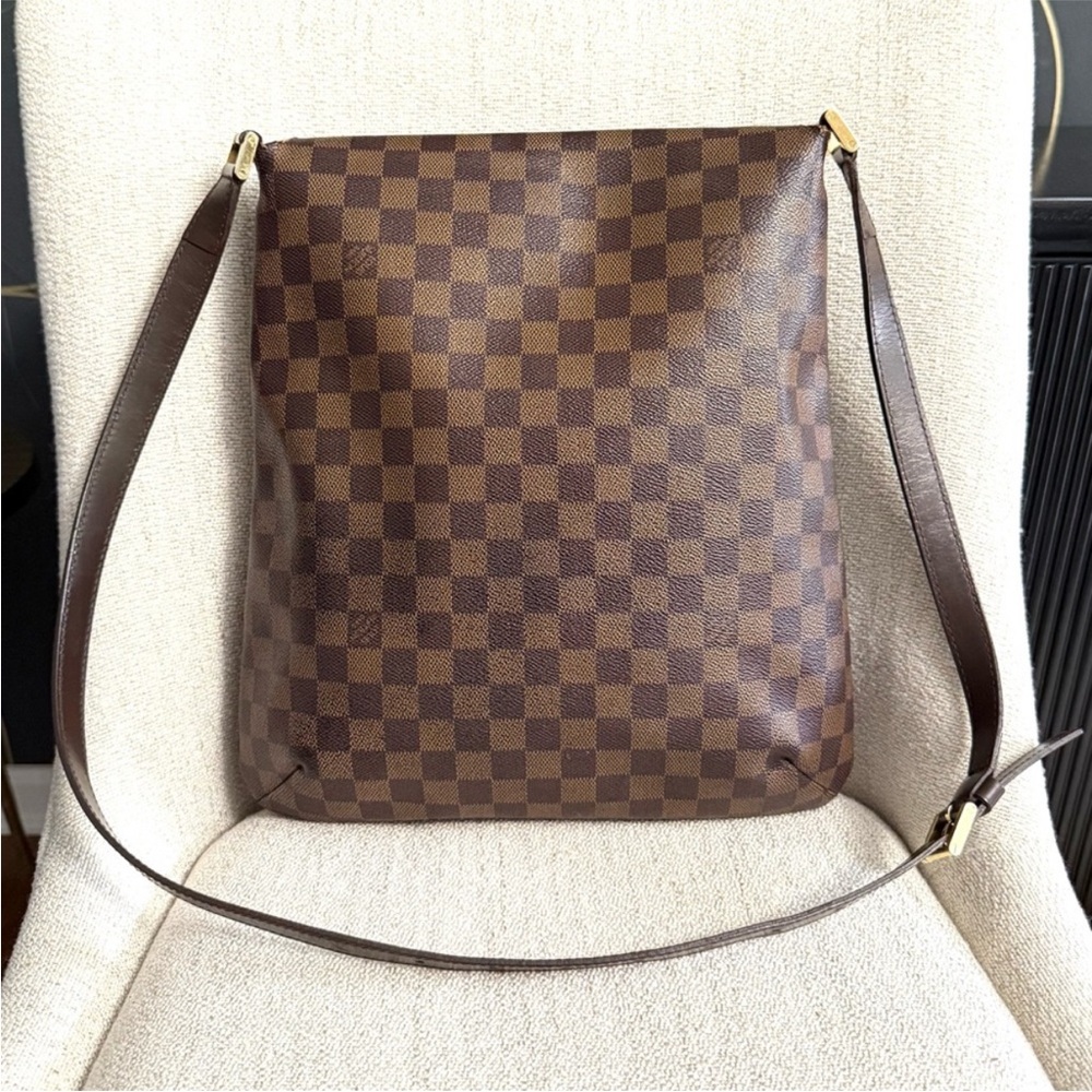 Authentic Louis Vuitton Musette in Damier Ebene shoulder bag brown N51302 - Picture 9 of 16